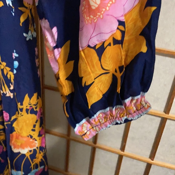 GOSO loose fitting long dress. Flower print. Soft, lightweight fabric. - Picture 7 of 8